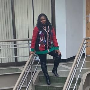 Meet your Posher, Jasmine